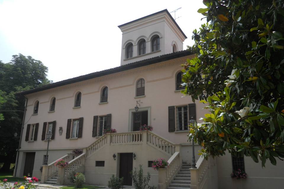 Villa Lazzari