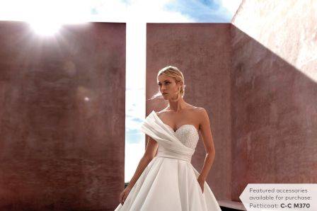 Pronovias