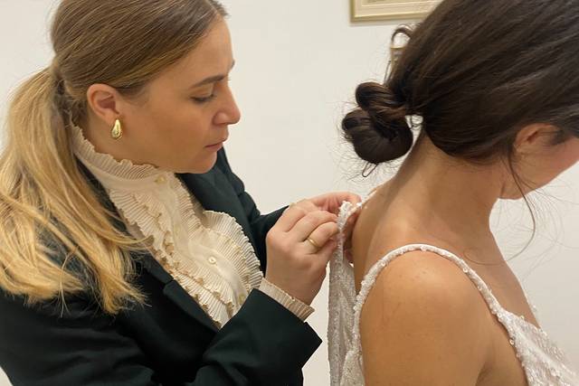 Giulie Abiti da Sposa