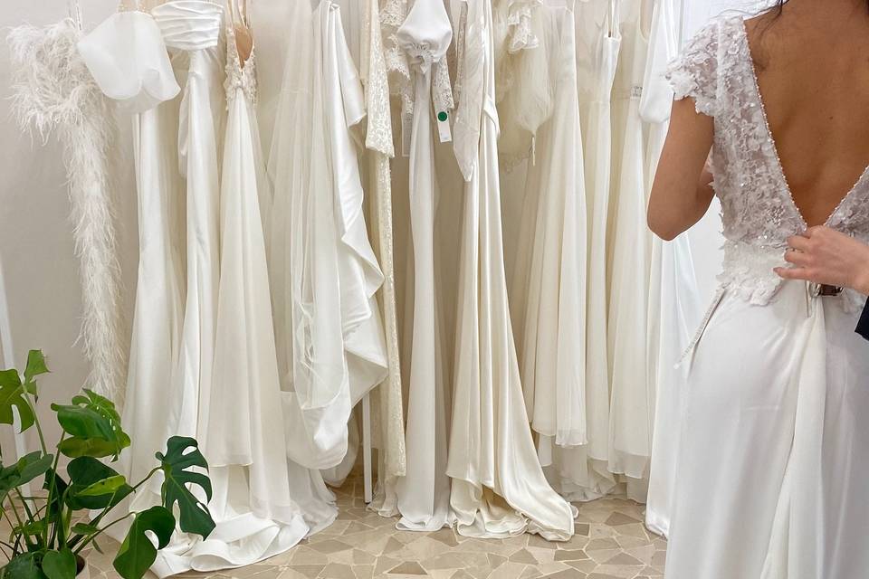 Giulie Abiti da Sposa