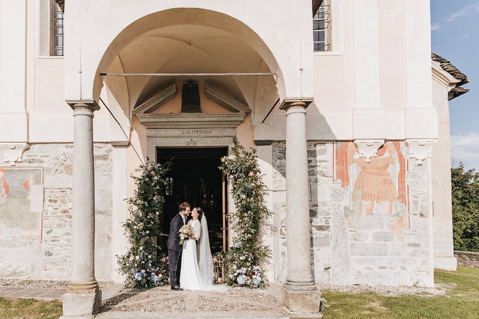 Porta fedi con fiori