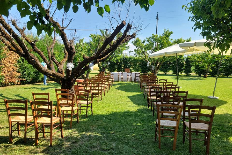 Cerimonia in giardino