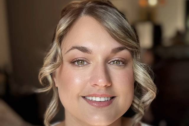 Bridal make-up, Marta