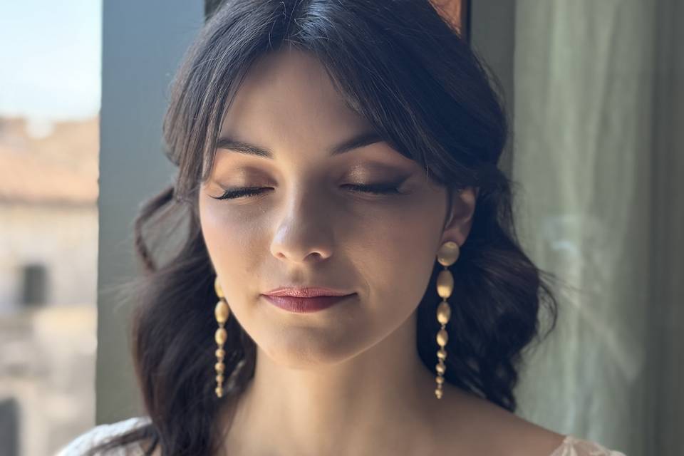 Bridal make-up, Kate