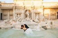 Un ballo alla fontana di trevi