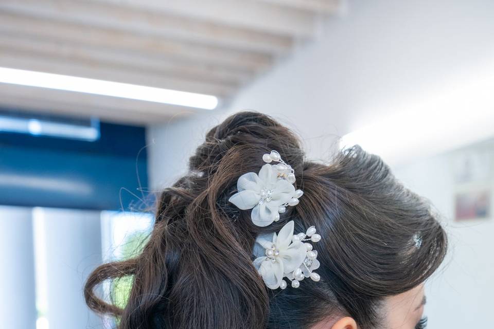 Applicazione accessori fiori