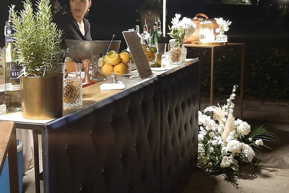 Bar catering