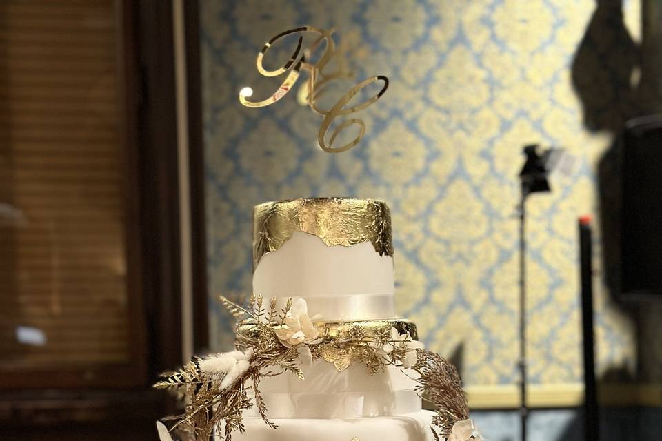 Wedding cake oro