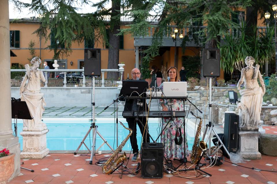 Marinella Music - Sax - Livemusic - Deejayset