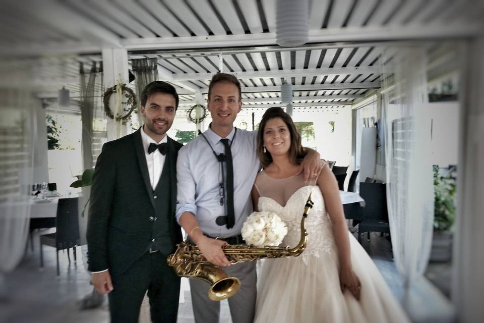 Matrimonio-sposi-dj-sax