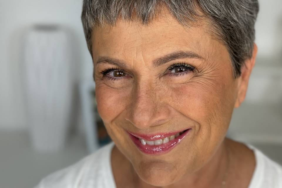 Make-up over 60