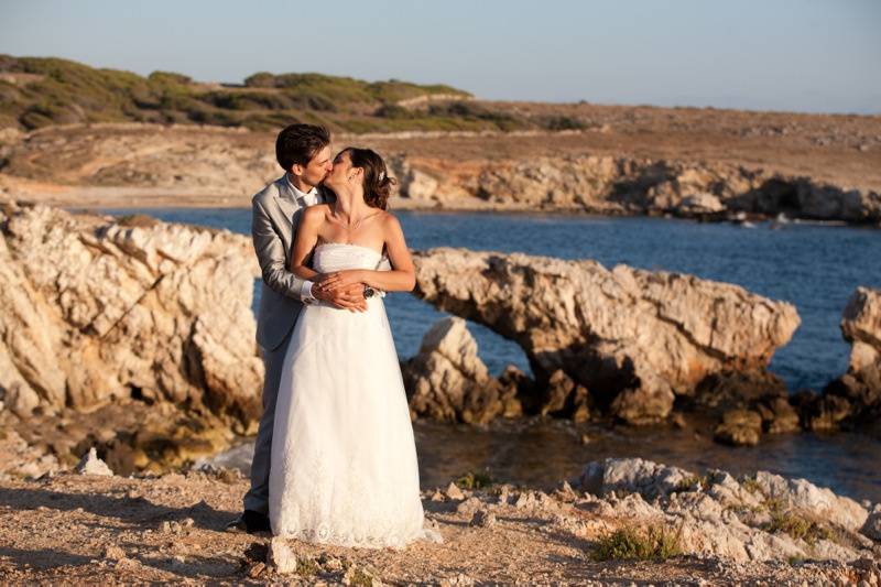 Favignana-bacio-nozze