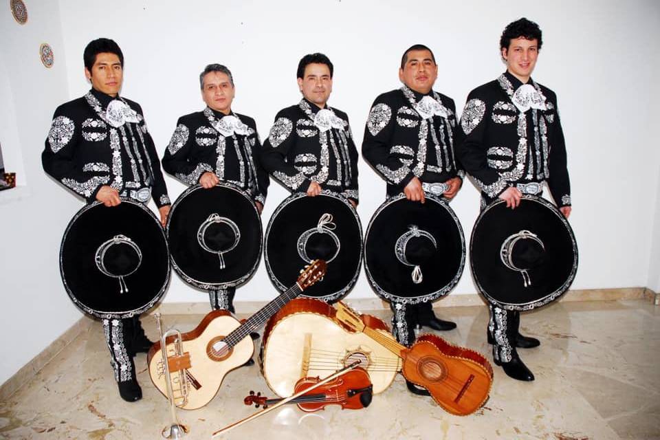 Mariachi-Azteca-Italia