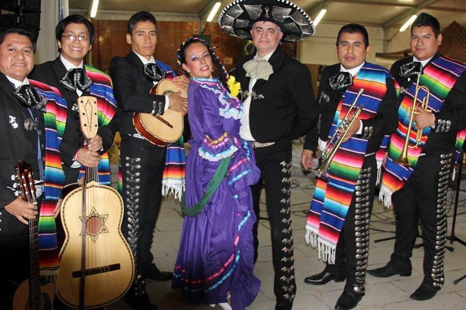 Mariachi-Azteca-Italia