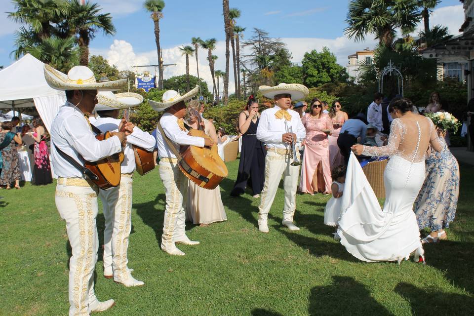 Mariachi-Azteca-Italia