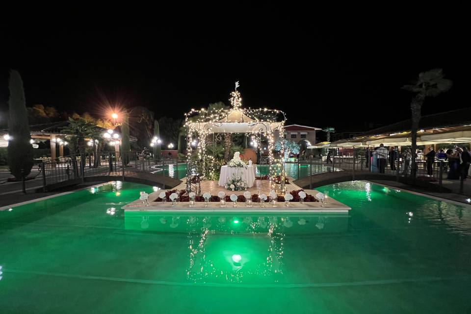 Piscina di sera