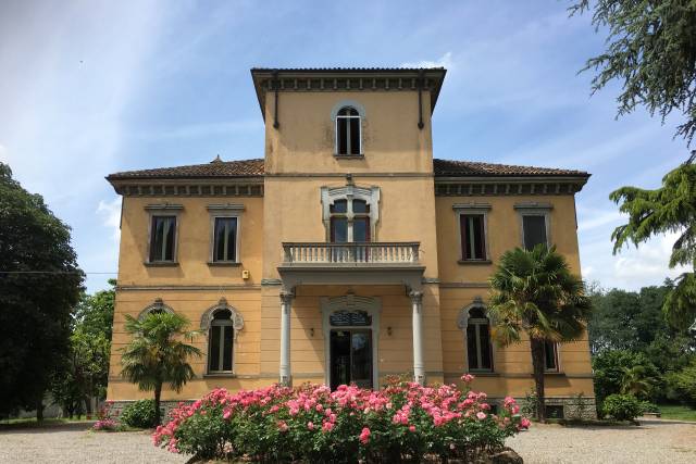 Villa Cervi