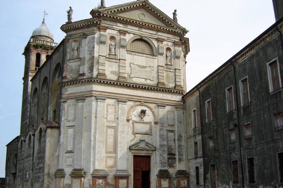 Abbazia di Santa Maria delle Carceri