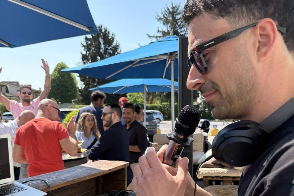 DJ SIMON