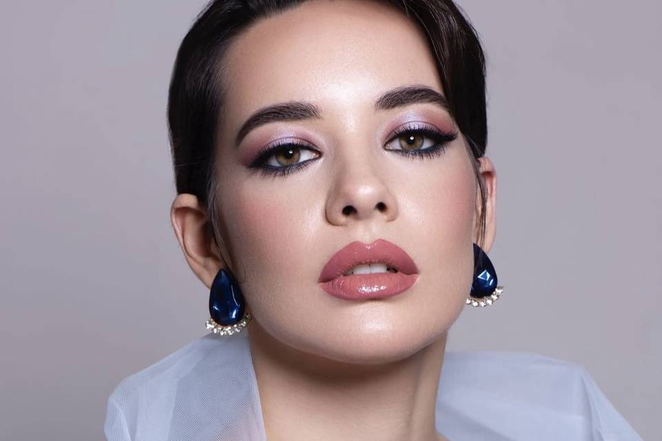 Sara Centore Make-up Artist