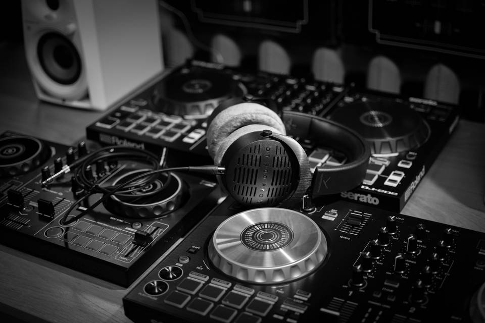 DJ set e disco