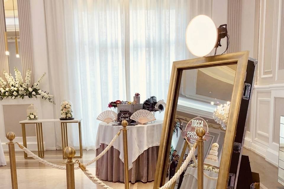Specchio Magico