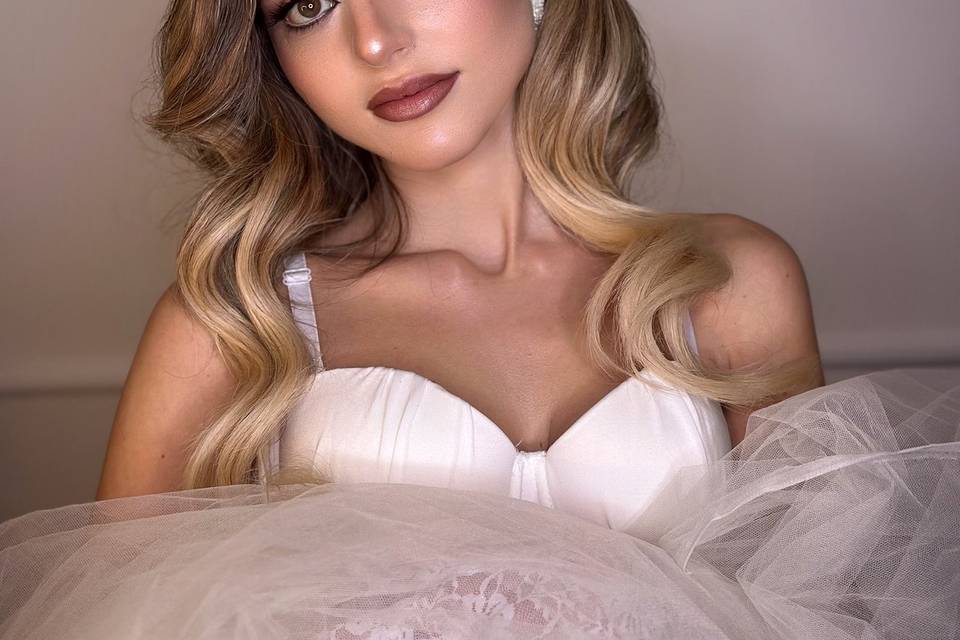 Bridal look