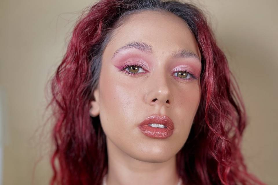 Pink beauty bomb