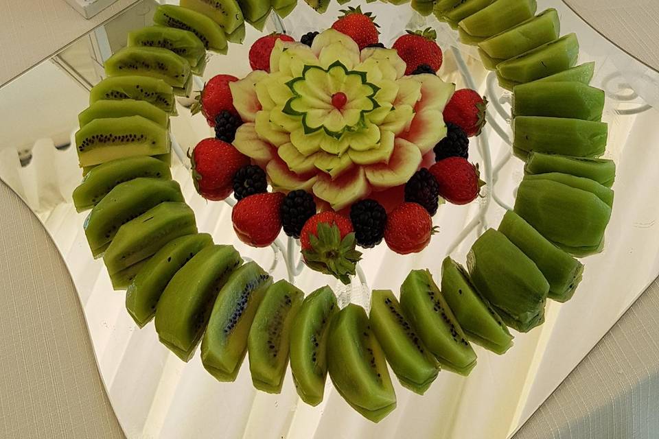 Piatto frutta per ospiti
