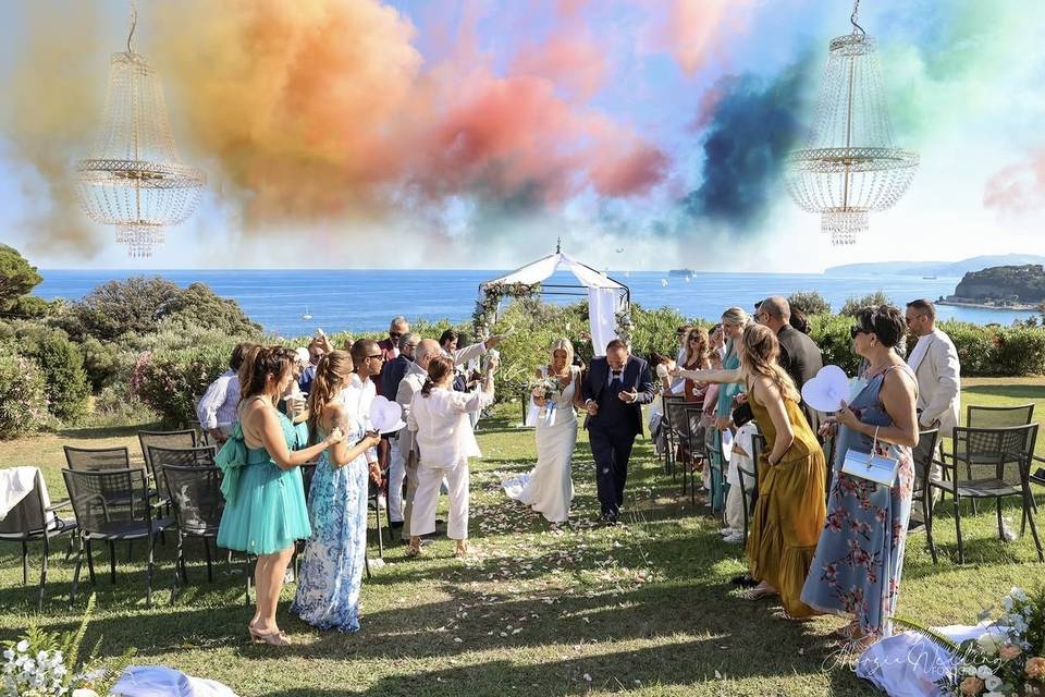 Smoke bombs