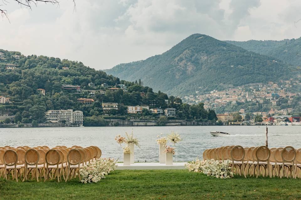 Cerimonia sul lago di Como