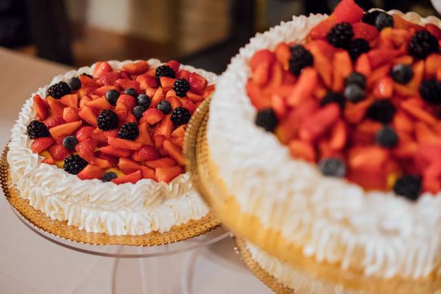 Wedding cake a satellite