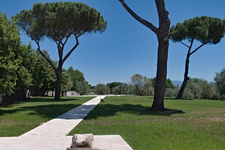 Strada per la piscina