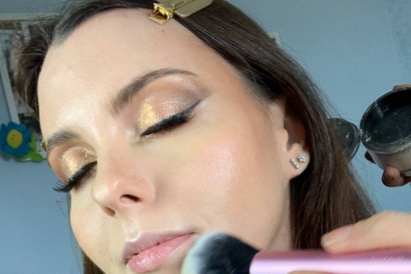 Make-up sposa luminoso