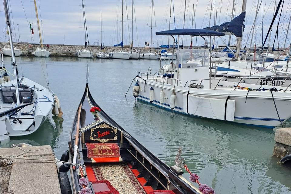 Wedding in GONDOLA