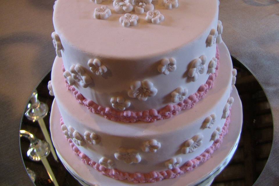 Tom Cruise's wedding cake