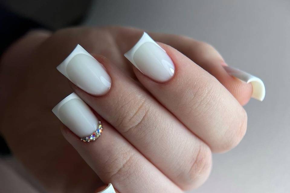 French manicure