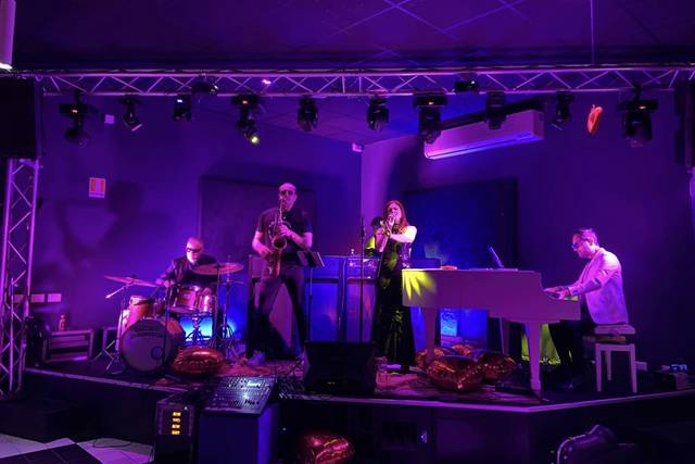 The Golden Jukebox LIVE