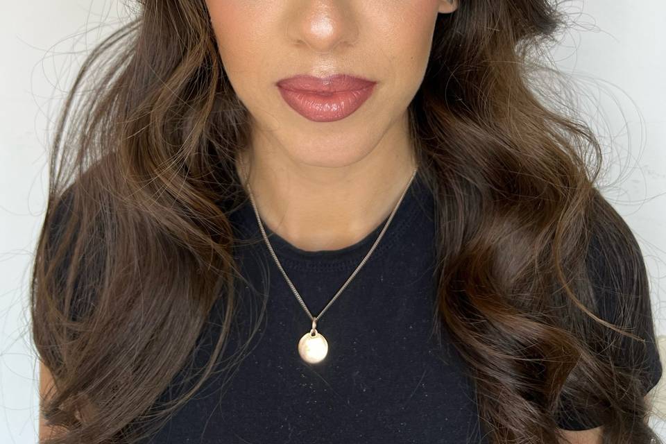 Bold eyes