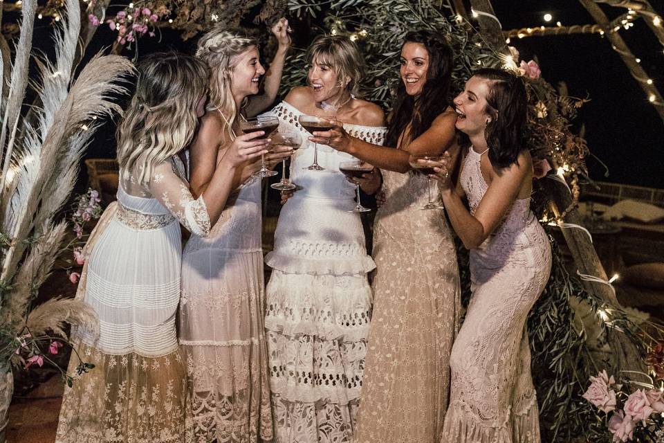 Sposa e damigelle