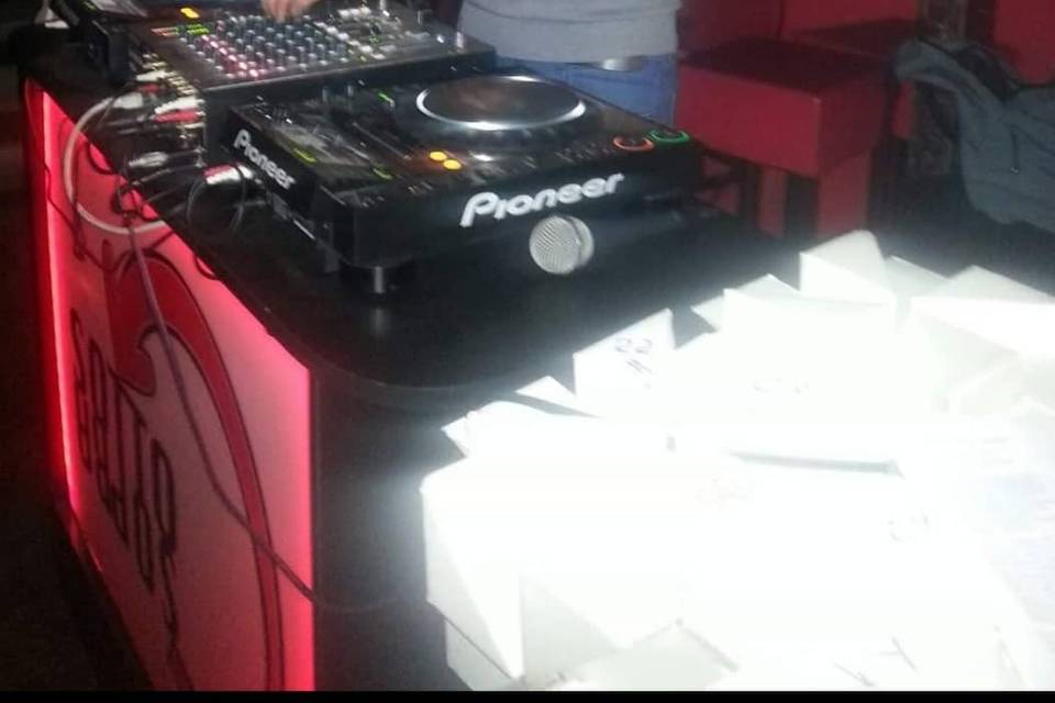 In un disco bar