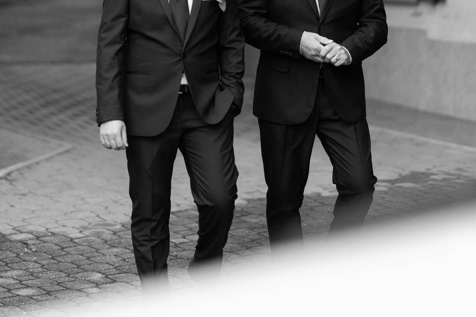 R & C