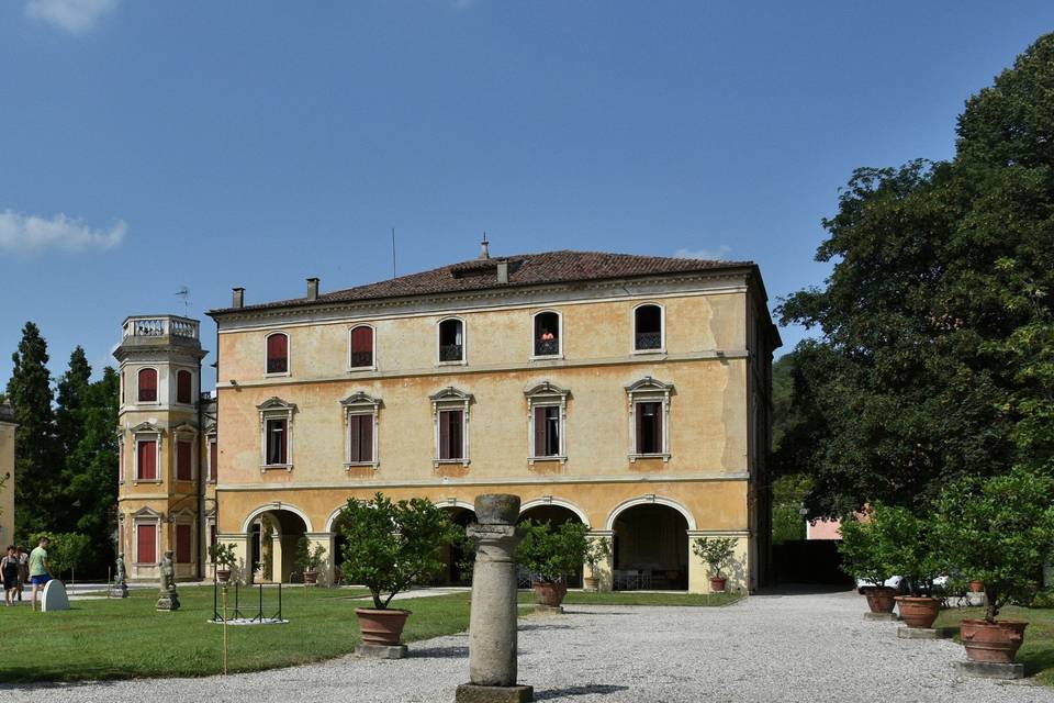 Pranzo con cerimonia nuziale