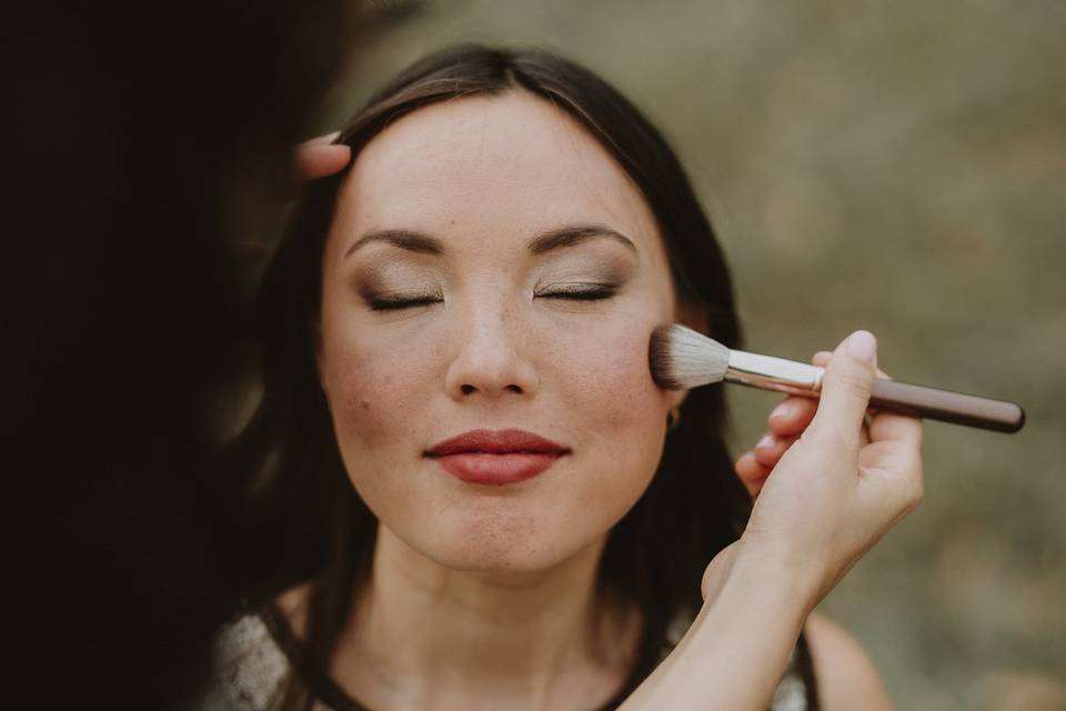 Makeup A Bh