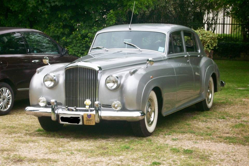 Bentley S1