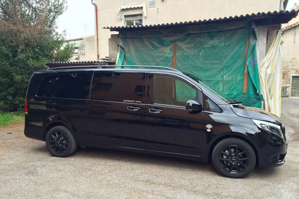 Mercedes Vito Tourer Extralong