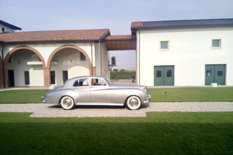 Bentley S1