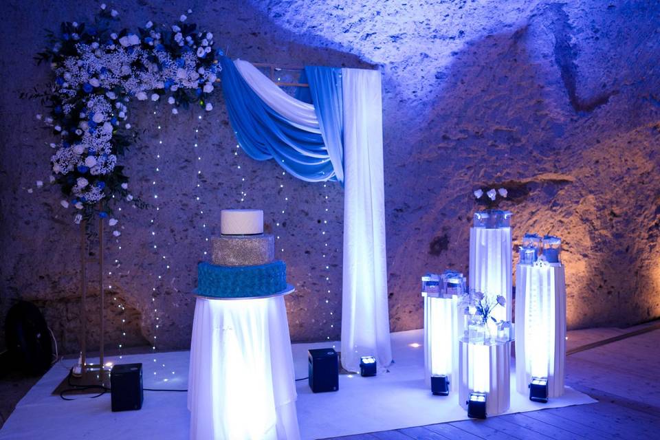 Allestimento tavolo torta