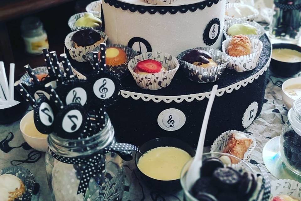 Sweet table