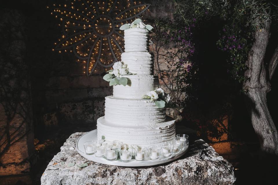 La Wedding Cake